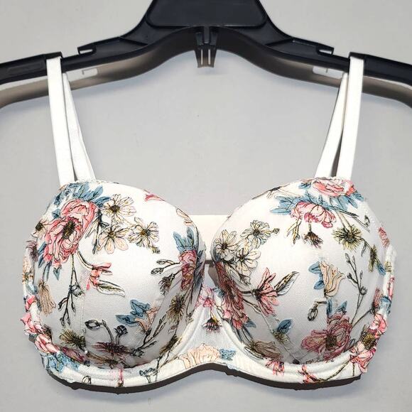 VICTORIA'S SECRET LIGHTLY LINED DREAM ANGELS BRA 32 DDD - Picture 2 of 5